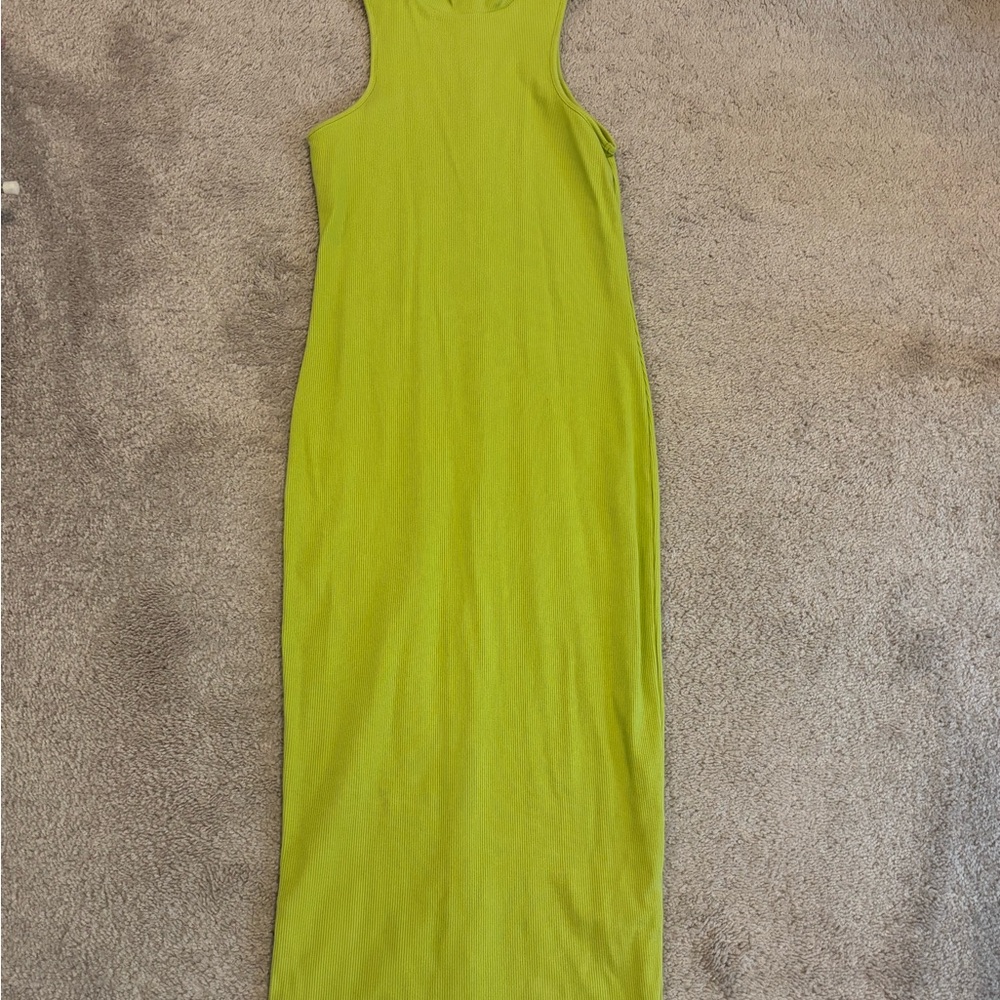 Forever 21 Vibrant Green Sleeveless Maxi Dress